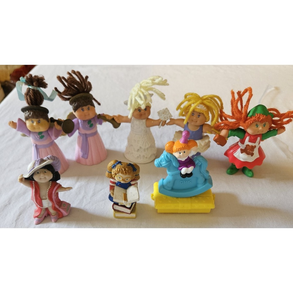 Vintage Cabbage Patch Kids CPK Figure Lot Poseable PVC Mini Dolls Accessories